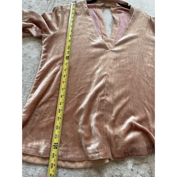 A.L.C Chocker Plunging V Neck Pink Velvet Elbow Sleeve Top‎ Size 8 Silk Blend - Picture 15 of 15